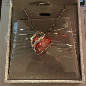 NIB 💖 LEAFAEL "Infinity" Love Pendant Necklace